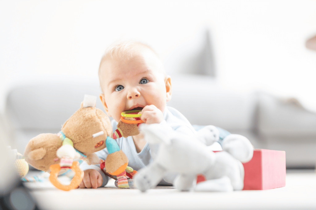 照顧幼兒，防摔防撞！